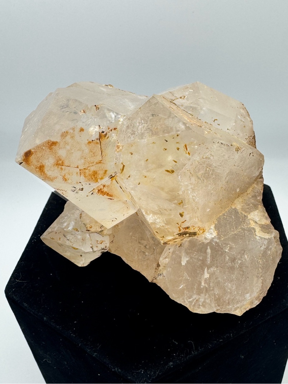 Hashupi Quartz Pakistan - Picture 4 of 11